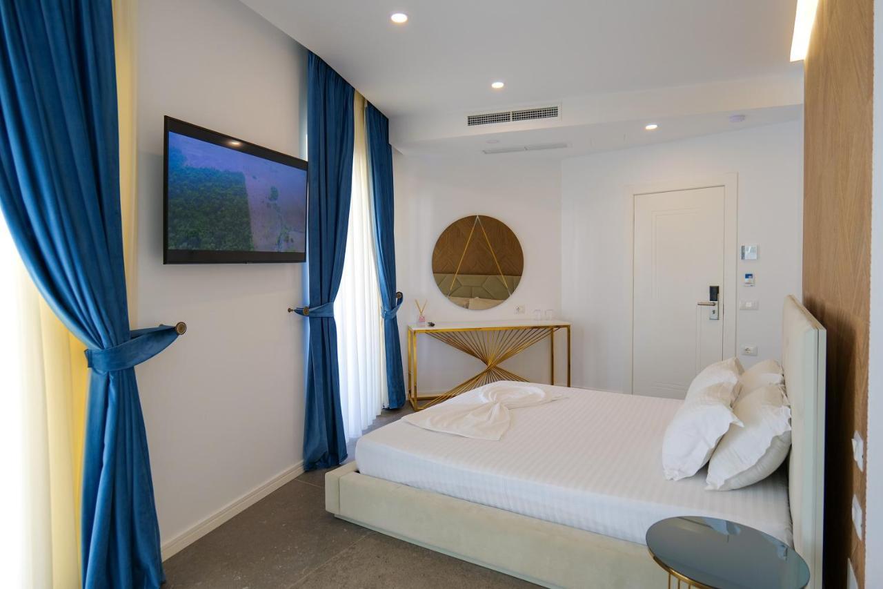 Blue Boutique Hotel 4*
