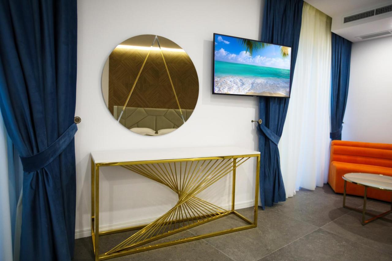 Blue Boutique Hotel