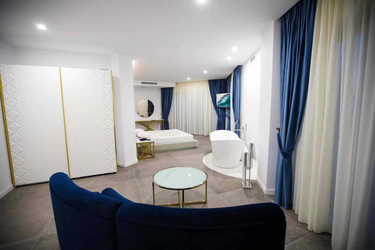 Blue Boutique Dhërmi